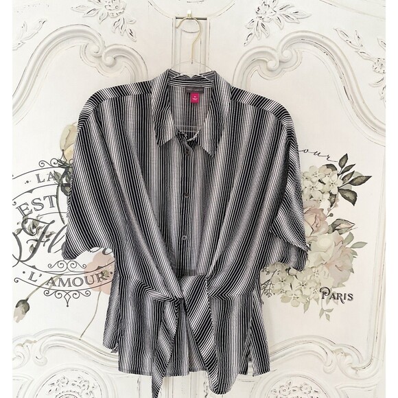 Vince Camuto Black White Striped Blouse Collared Short Dolman Sleeve, Size M - Picture 1 of 9